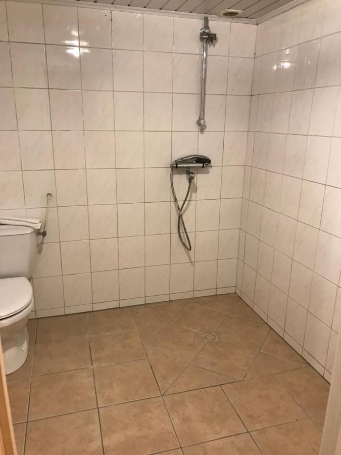 Leuk Vakantiewoning Dijk Woning Met 3 Slaapkamers Dicht Bij De Belgische Grensen Westdorpe Exterior photo